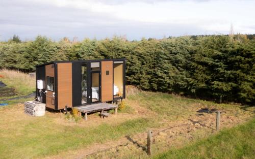 West Eyreton Maison | Saffrondaze Farmstay by Tiny Away