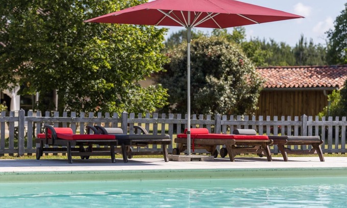 Vert Autre | Safranério - VERT - Gîte