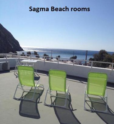 Perissa Lit Et Petit-Déjeuner | Sagma Beach Rooms