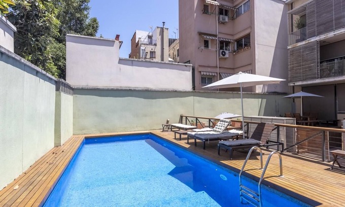 la Vila de Gracia Appartement | Appartement avec piscine et terrasse, pour 6