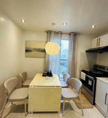 Grimsby Appartement | SAI GON Suit