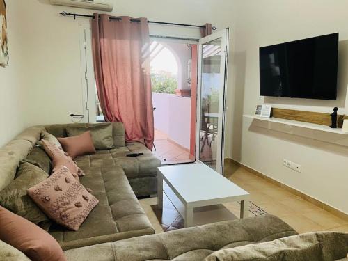 Marina Appartement | SAIDIA AP4 cosy avec piscine