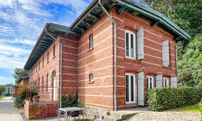 Barhoft Appartement | Sailing apartment - maisonette on two floors with a view of the Baltic Sea and Rügen