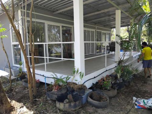 Sirindhorn Maison | Sainam Holiday Home