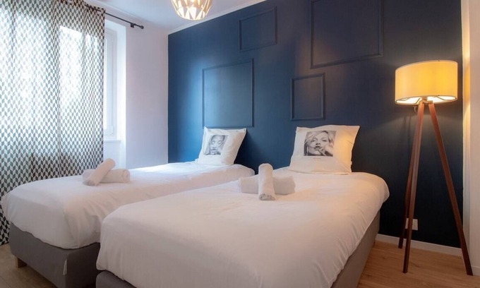 Novel Appartement | Saint Germain 2 chambres Parking