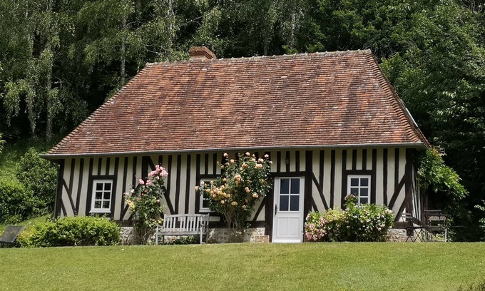 Saint-Julien-de-Mailloc Maison | Saint Julien de Mailloc - Le gite du Manoir - région Lisieux - Pays d auge -