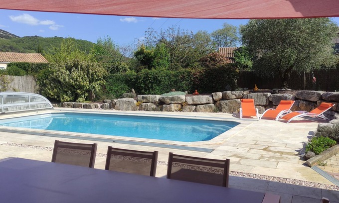 Salasc Maison | Maison individuelle avec piscine autour du lac du Salagou