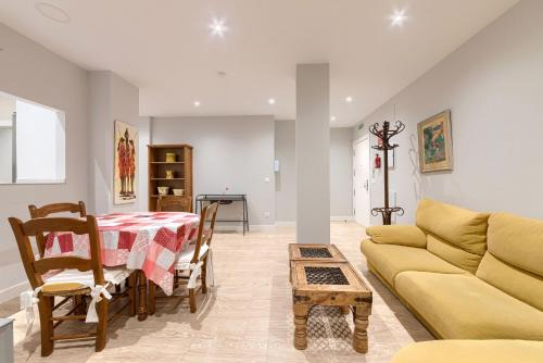 Barakaldo Appartement | Salgeta Reformado amplio y acogedor con wifi