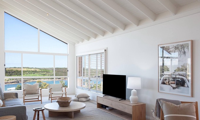 Malabar Maison | Salt at Malabar (ISYD) - 4 bedroom beach house with stunning ocean views
