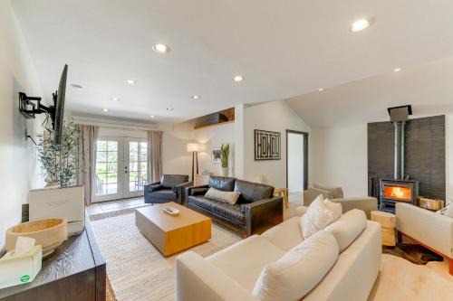 Thayne Maison | Salt River Access Mtn-View Star Valley Cabin!