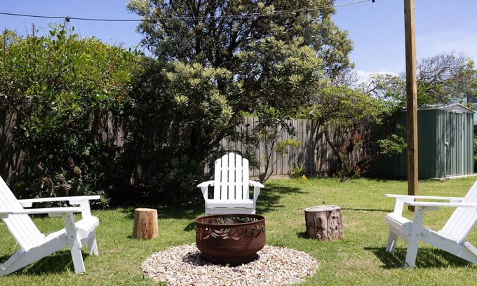 Sunderland Bay Maison | Salt & Stone in Sunderland Bay