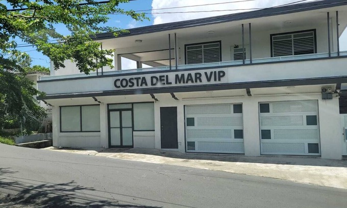 Hucares Maison | Salt Water Private Pool House W/Ocean View, WiFi, Air Cond, Generator, Solar E.
