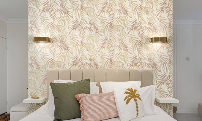 Runaway Bay Appartement | ​Saltbreeze Guest House – Luxury King Suite in Runaway Bay, Gold Coast