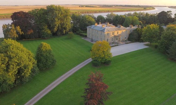 Saltmarshe Maison | Saltmarshe Hall