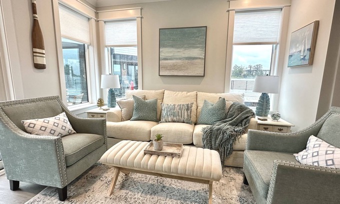Wilmington Historic District Appartement | Saltwater @ The Cove Riverwalk Villas