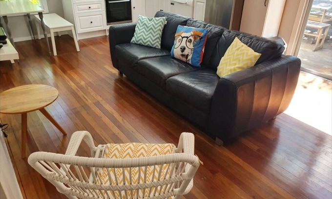 Moreton Bay Region Maison | Salty Dog Cottage - Les animaux de compagnie sont les bienvenus - à 400 m de Kings Beach
