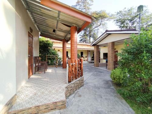 Rayong Station Balnéaire | Samet Bellhouse