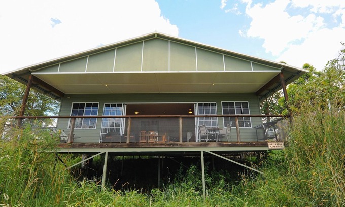 Mount Samson Maison | Samford Lakes - Spillway Cottage
