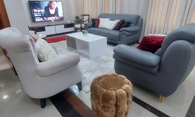 Kivukoni Appartement | Sami BnB Apt 3 - Makongo after Mlimani City