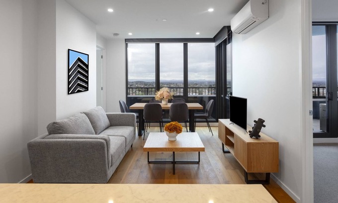 Coburg Appartement | Samma | Charming 2BR Queen Beds on Bell Street