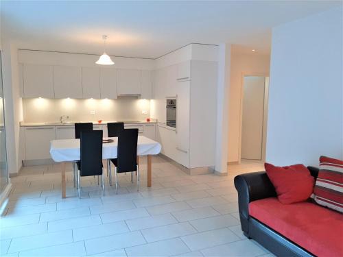 Roveredo Appartement | San Giulio Roveredo