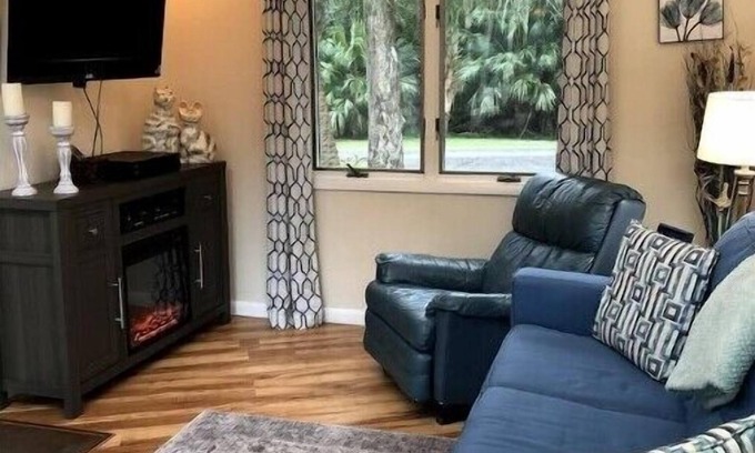 Astor Appartement | Sanctuary on Lake George, Waterfront Paradise!