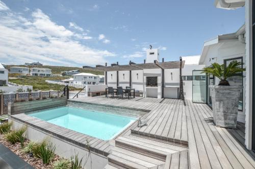 Yzerfontein Villa | Sandbanks Villa