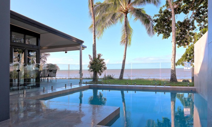 Machans Beach Maison | Retreat Sandcastle - Cairns Beaches