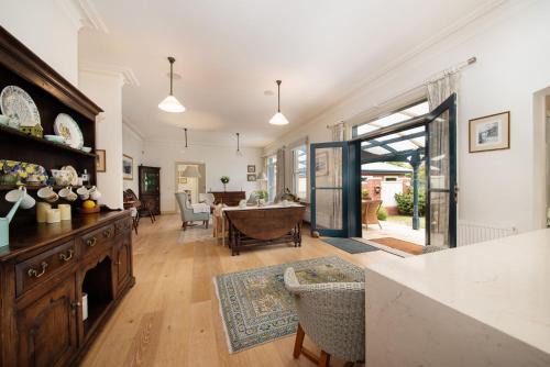 Sandringham Maison | Sandringham Royale