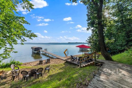 Alexandria Maison | Sandy Beach Family Getaway with Fire Pit and Deck!