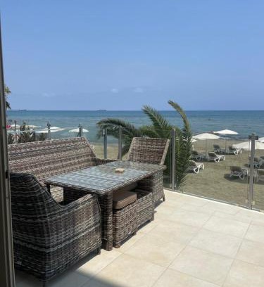 Larnaca Appartement | Sandy Kisses