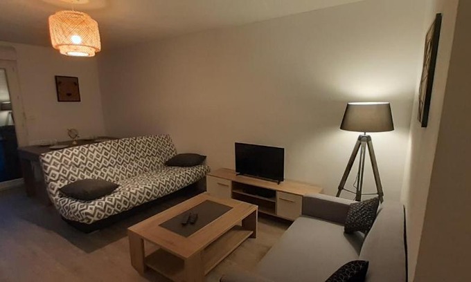 Blagnac Appartement | Sandy's 2 beds apartment Calme Parking Tramway