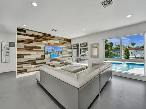 Citrus Isles Maison | Sandy's Sunshine Oasis