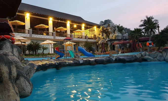 Tinh Bien Hôtel | Sang Nhu Ngoc Resort