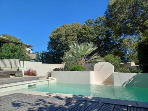 Saint-Mathieu-de-Treviers Appartement | Sanibonani