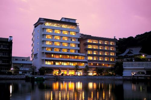 Kanzanjicho Hôtel | Sansuikan Kinryu