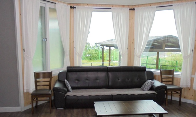 Namhae Maison | Santa Fe Pension