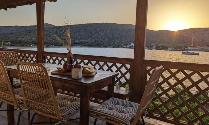 Pefki Maison | Santa Maria - Seaside Serenity