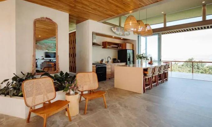 Santiago Maison | Santiago Vista Luxury Ocean View Villa