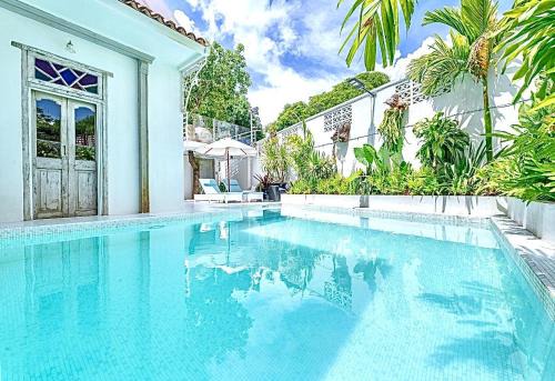 Chang Phueak Villa | Santitham Pool Villa I 5 Bedrooms I walkable I Entire villa