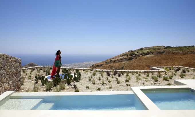 Pyrgos Villa | Santorini Sky - The Retreat