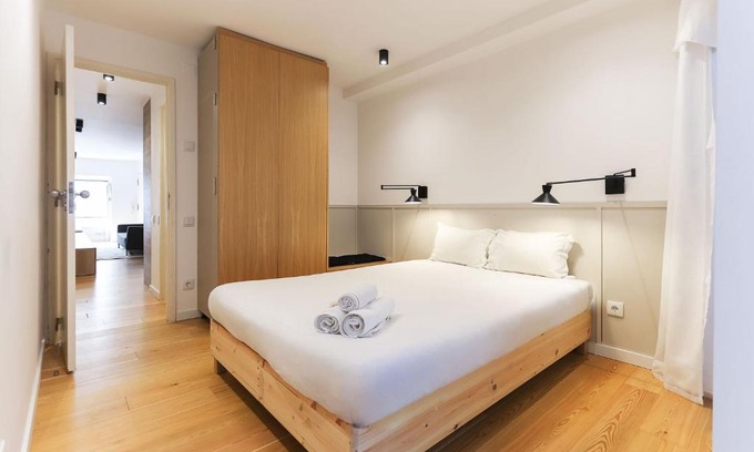 Merces Appartement | Sao Bento Classic by Homing