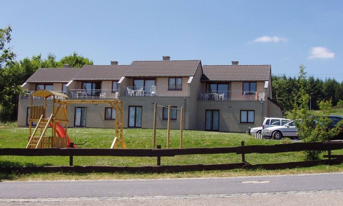 Luxembourg Ardennes Chalet De Ski | Sapinière Type F08 - Cuatro Habitaciones Chalet, Capacidad 8