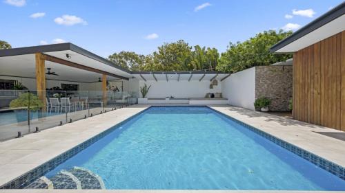 Korora Maison | Sapphire Del Mar - Pool Sauna Gym Spa
