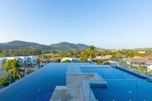 Nai Harn Appartement | Sara's Nest - Top Floor Seaview apartments