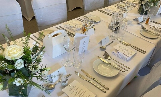 Dunmow Hôtel | Saracens Head Hotel