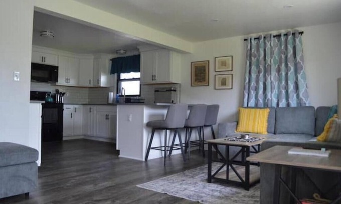Grove City Maison | Sarah's Place, Grove City