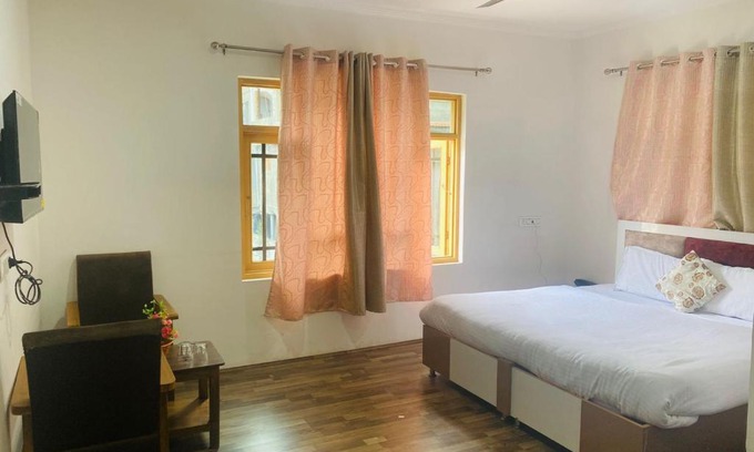 Dal Lake Maison | Sarao Guest House