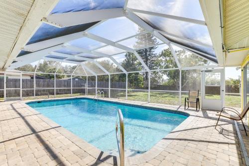Whitfield Maison | Sarasota Home with Heated Pool 3 Mi to Airport!