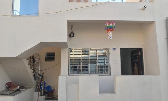 Rajpipla Appartement | SARDAR HOME STAY